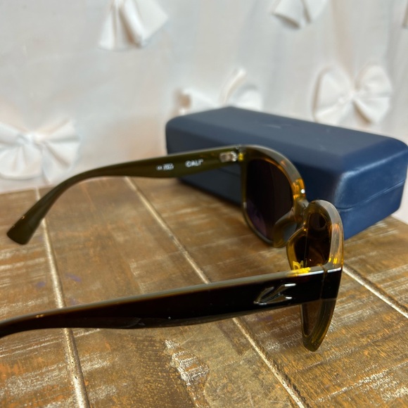 Kaenon Venice Polarized Sunglasses, Matte Tortoise - Picture 4 of 4